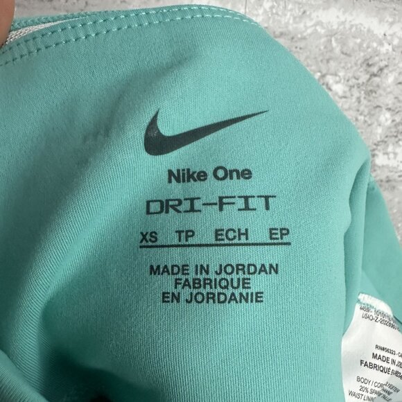 Nike One Women's Training High-Rise Leggings NWT Size XS (Aqua) FN3241-300 - Picture 14 of 16